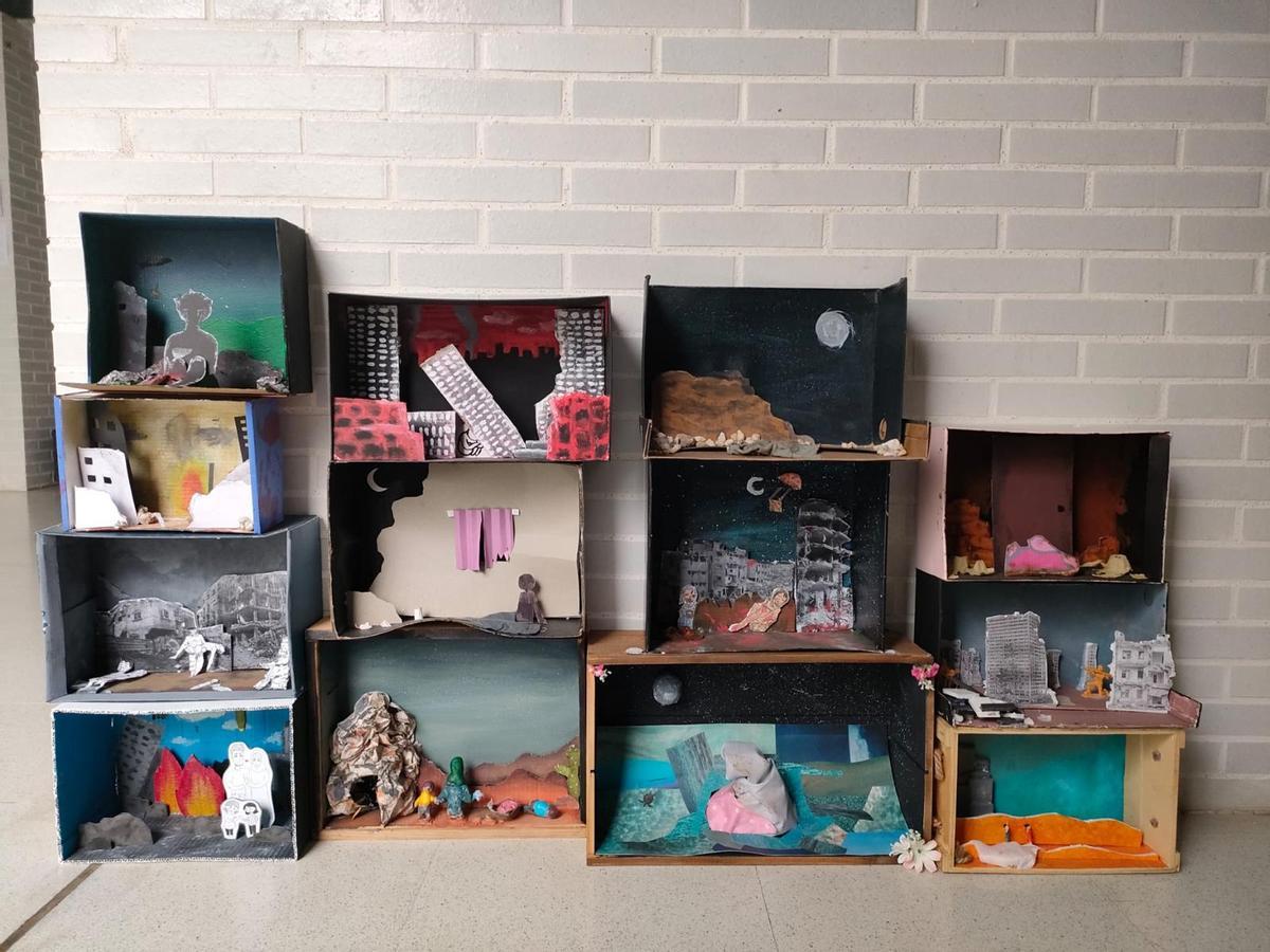 Dioramas elaborados por los alumnos del instituto Sierra de Santa Bárbara de Plasencia.