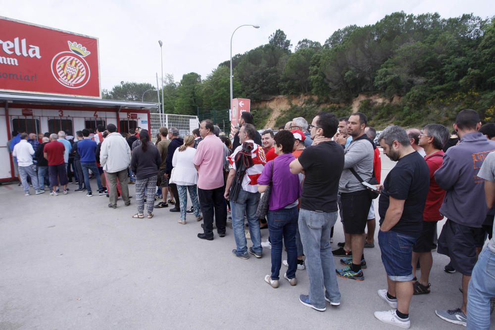 Cues a Montilivi per aconseguir les últimes entrades del Girona-Osasuna