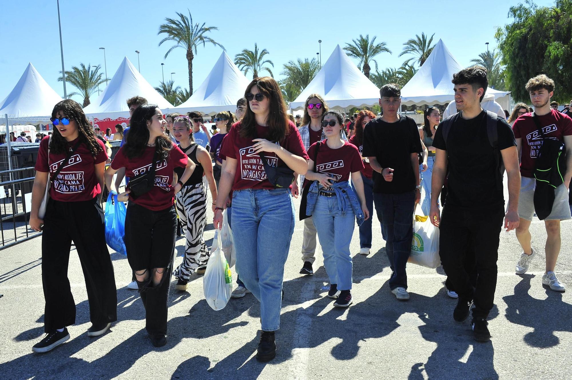 Fiestón de primavera en la UMH de Elche