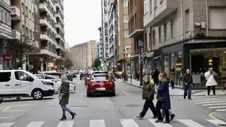 Mejoras en aceras, saneamiento e iluminación: la reforma de la calle Emilio Tuya de Gijón arranca este martes