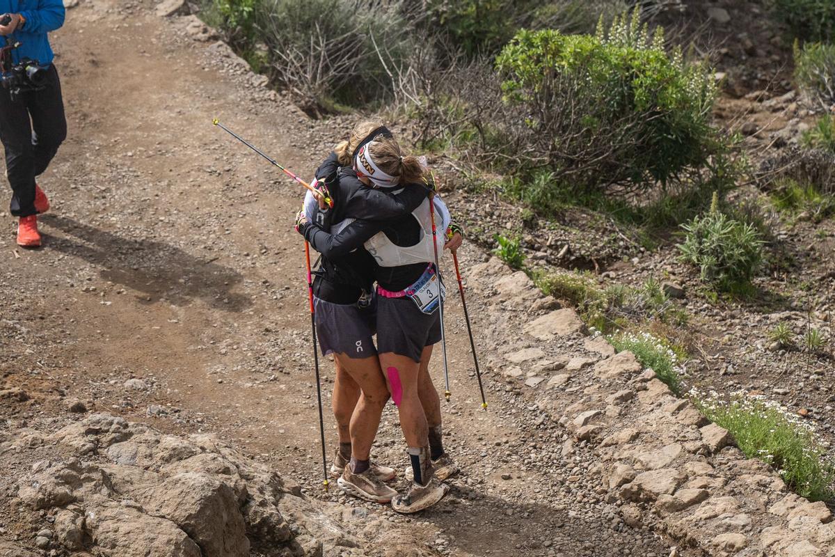 Tremps y Dombrowska, en el momento del abandono de la polaca