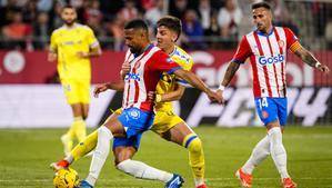 Resumen, goles y highlights del Girona 4 - 1 Cádiz de la jornada 32 de LaLiga EA Sports