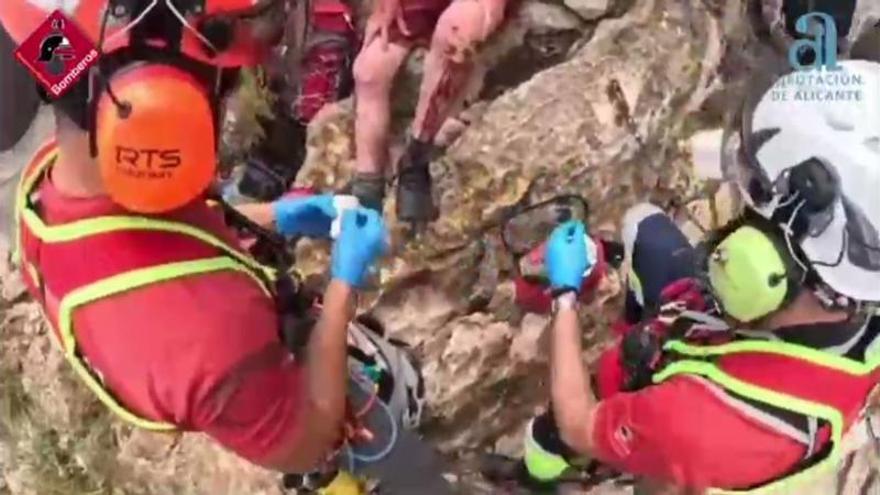 Así fue el rescate del senderista de 90 años que se accidentó en la cima del Penyal d'Ifac de Calp