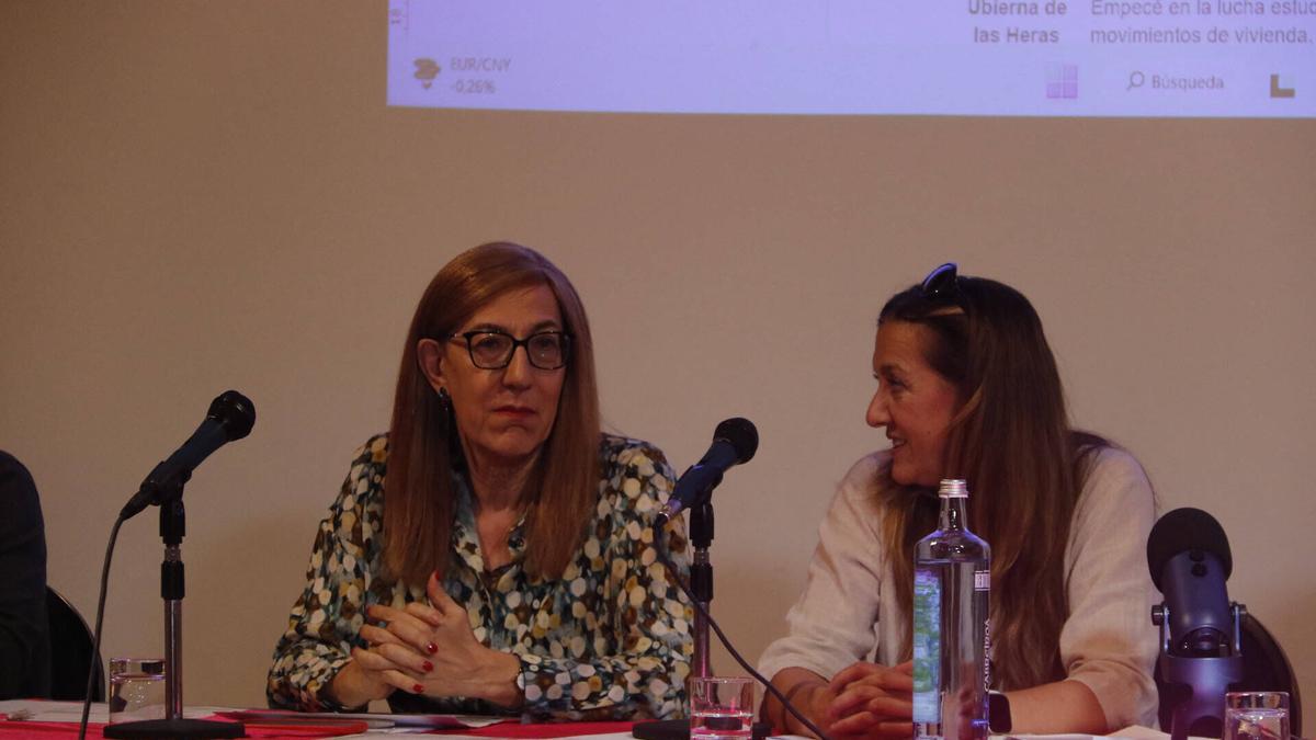 Marina Echebarría y Charo Fernábndez en la Asamblea Constituyente del Movimiento Sumar d Castilla y León