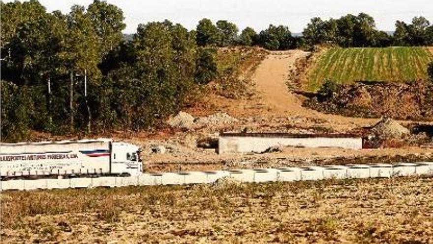 El desdoblament de la carretera N-II aturat entre Medinyà i Orriols, en una imatge d&#039;arxiu.