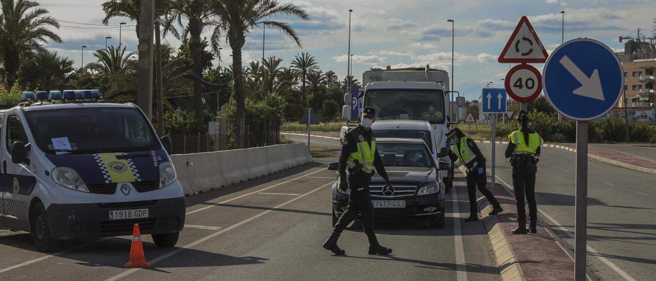 Diario de sanciones en Elche: Más de 130 multados durante el fin de semana