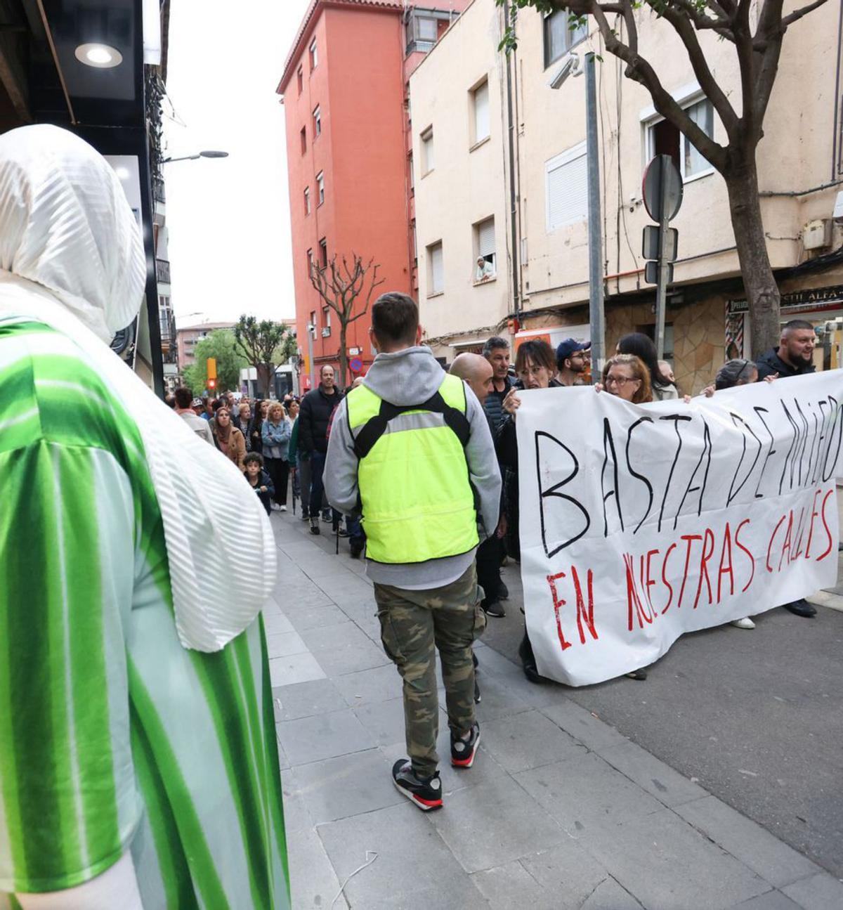 Una manifestació a Mataró acaba amb salutacions feixistes Una manifestació a Mataró acaba amb salutacions feixistes