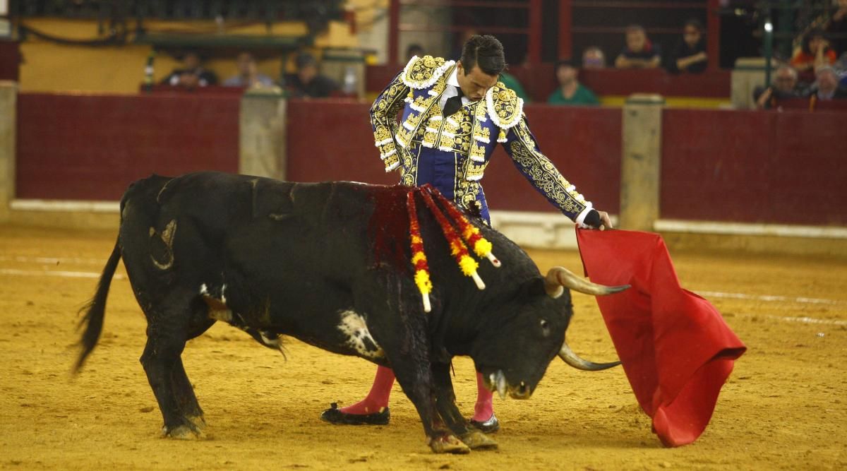 Juan José Padilla se retira en Zaragoza