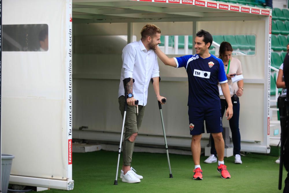 Elche y Nàstic empatan en el Martínez Valero