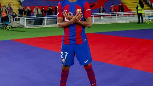 Lamine Yamal celebra su gol de ayer ante el Mallorca. | // AP