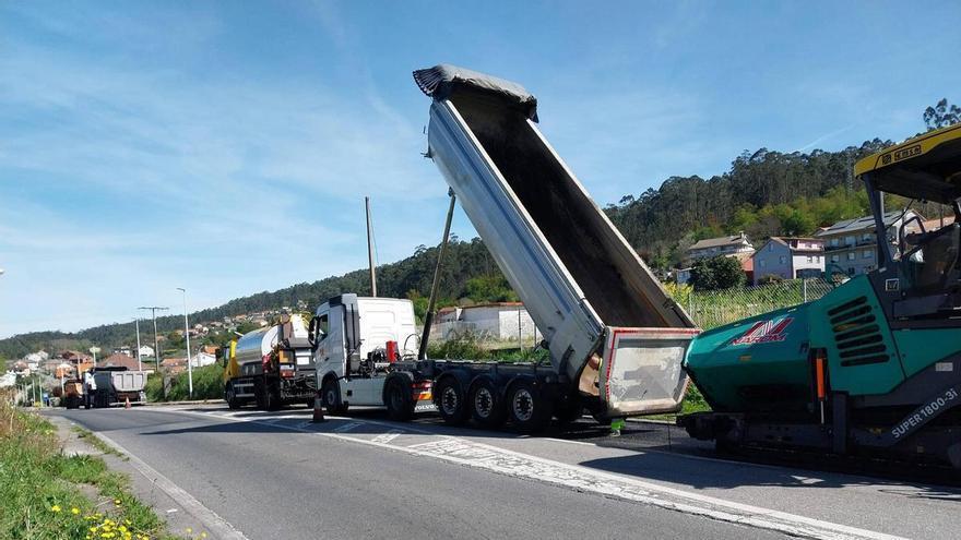 Vuelven las obras (y las colas) a la PO-551 entre Bueu y Cangas