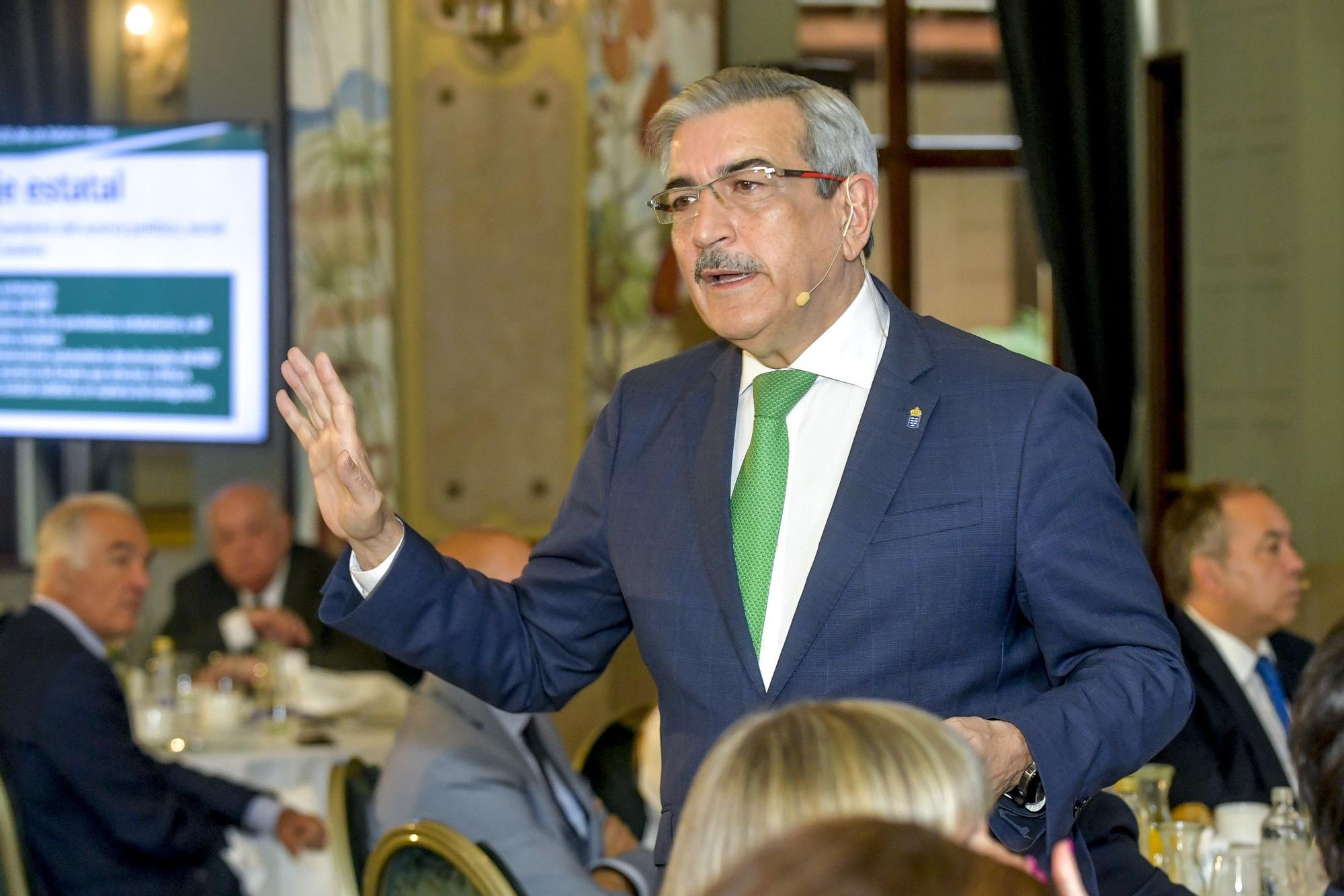 Román Rodríguez interviene en el Foro de Prensa Ibérica con la conferencia 'Capaces de un futuro mejor'