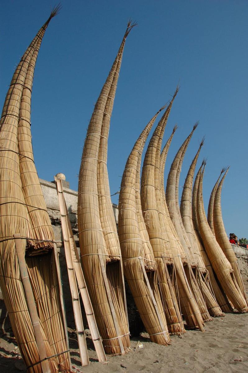 Caballitos de Totora