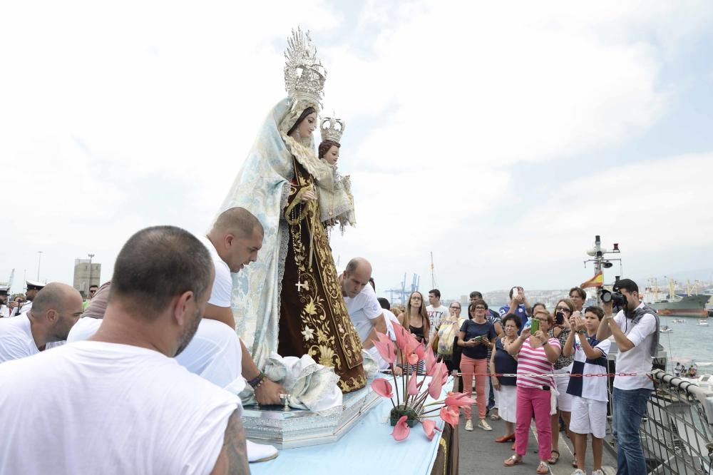 Procesión marítima de la Virgen del Carmen