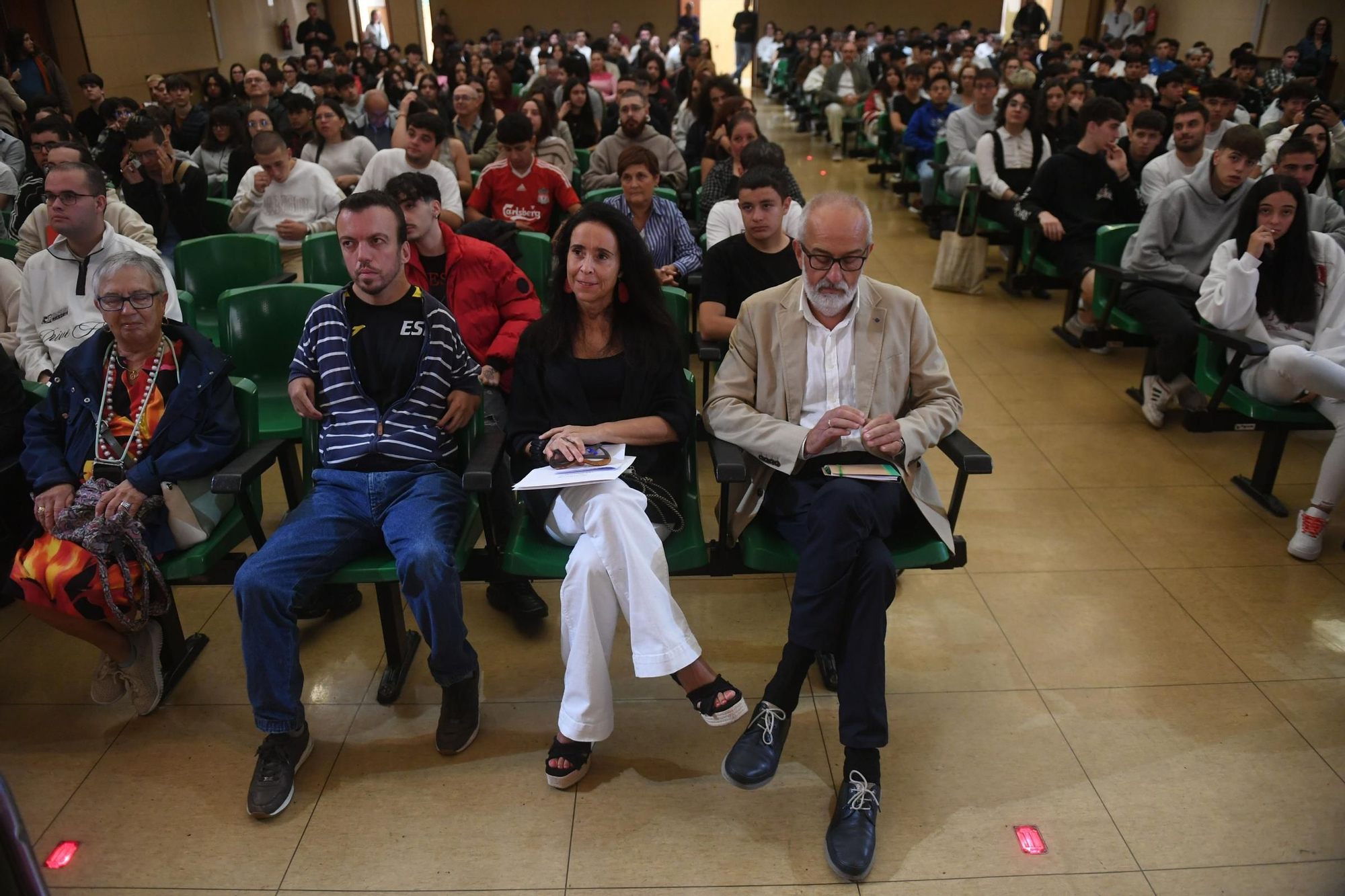 Primer día del curso 2024-25 en el IES Rosalía Mera de A Coruña