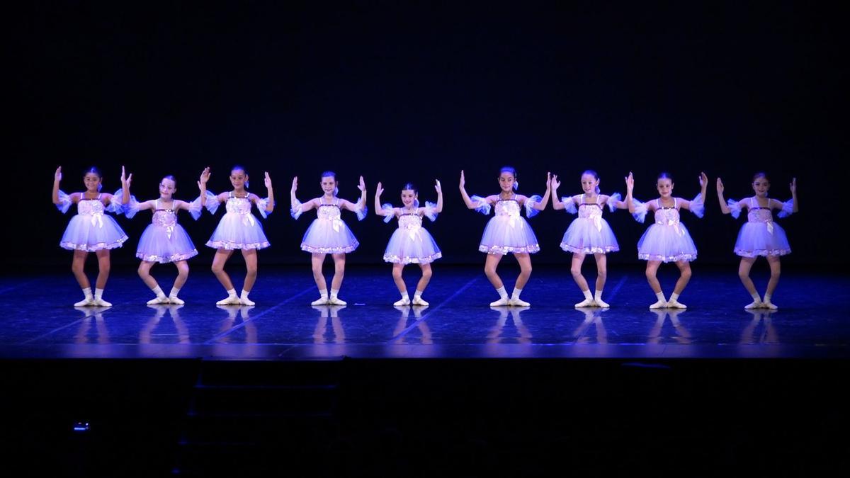 Les coreografies grupals presentades a Figueres també es veuran a altres ciutats del país.