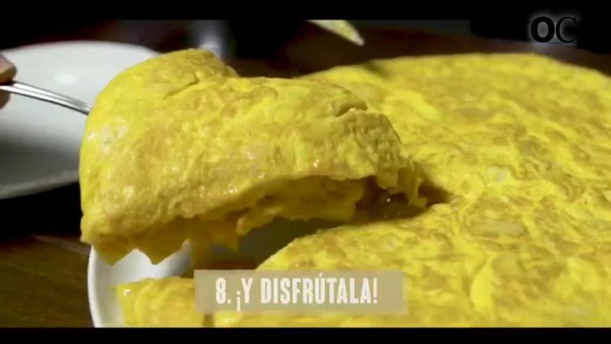 ¿Cómo se elabora la tortilla de Betanzos?