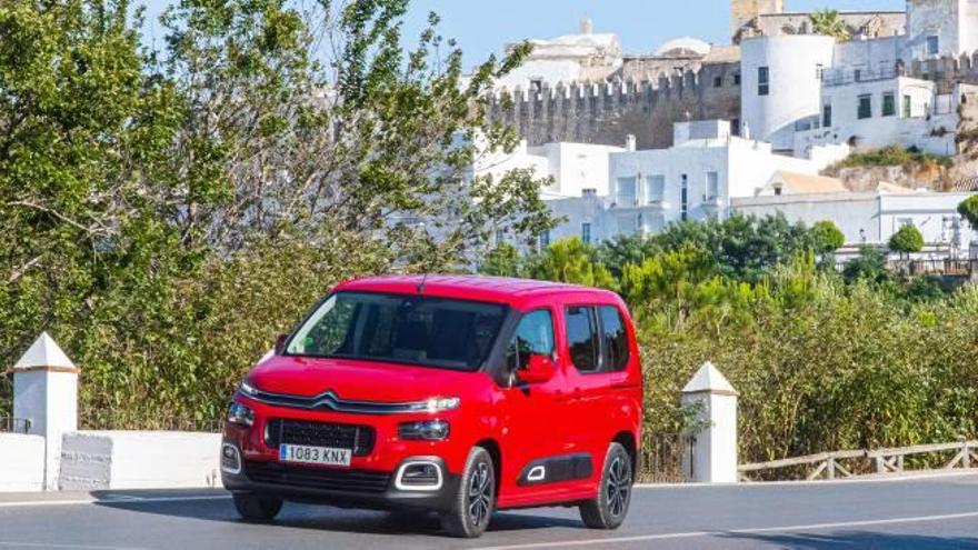 El nuevo Citroën Berlingo Serie Especial 100 años ofrece una interesante relación equipamiento/precio.