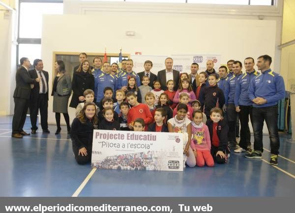 GALERIA FOTOS - Campaña de Pilota en el CEIP Tombatossals