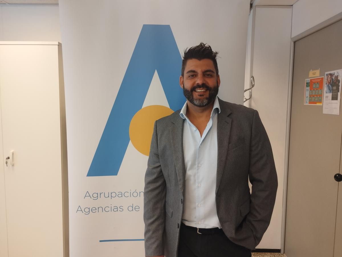 Pedro Fiol, nuevo presidente de Aviba, en la sede de la patronal de viajes.