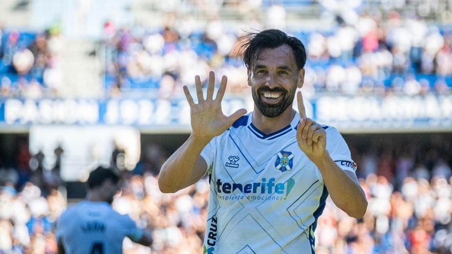 ¿Cuántas victorias serán suficientes para que el CD Tenerife ascienda como campeón?