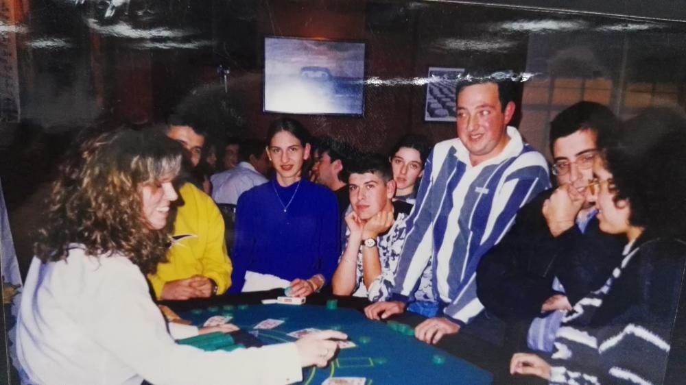 Emulando a un casino en Gropius de San Vicente. 1998