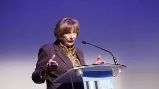 Mariví Monteserín pone en valor el uso de la tecnología y la colaboración municipal para mejorar los servicios públicos y afrontar la crisis por la guerra