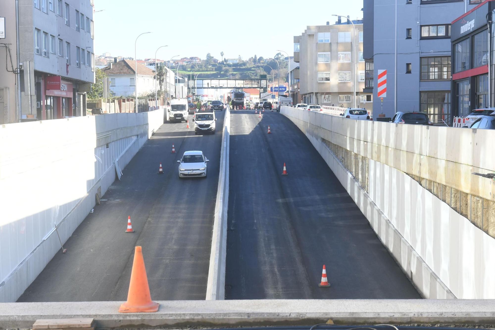 Abre el paso inferior de Sol y Mar de forma provisional solo en dirección A Coruña por obras