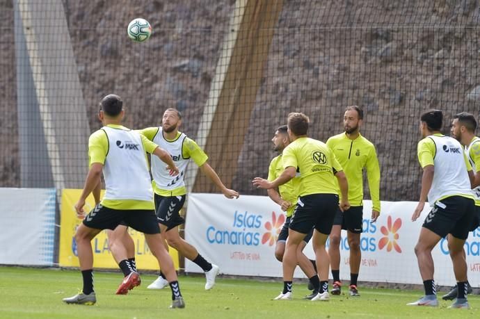 19-07-2019 LAS PALMAS DE GRAN CANARIA. Entrenamiento UD Las Palmas, en Barranco Seco  | 19/07/2019 | Fotógrafo: Andrés Cruz