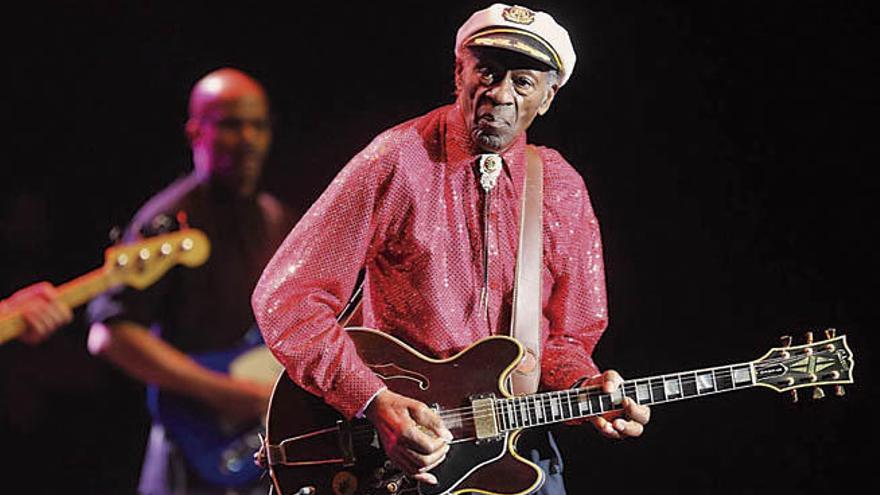 CHUCK BERRY, el pionero del roncanrol