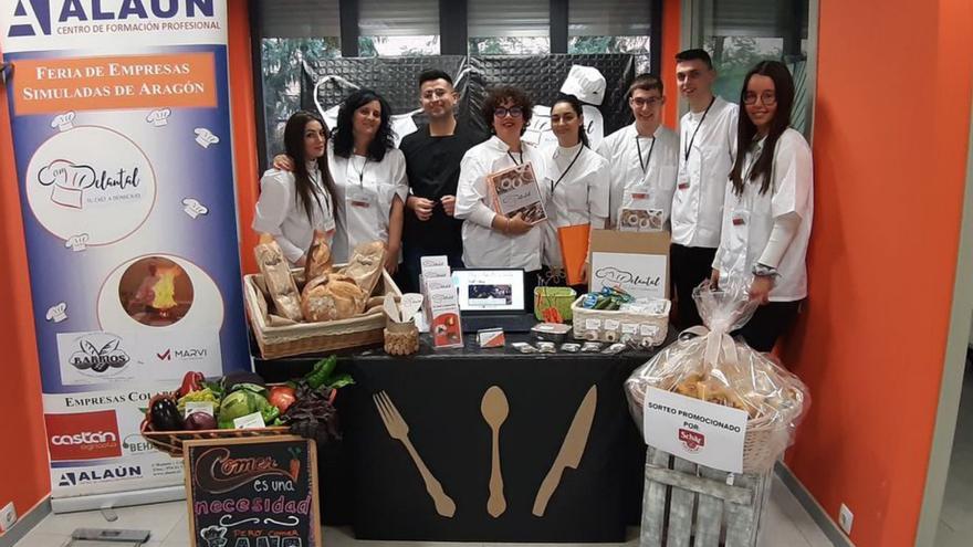 El Centro Alaún, premiado en la feria de empresas simuladas