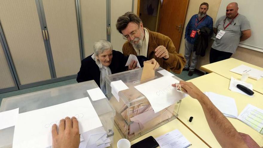 Votantes en las elecciones del domingo