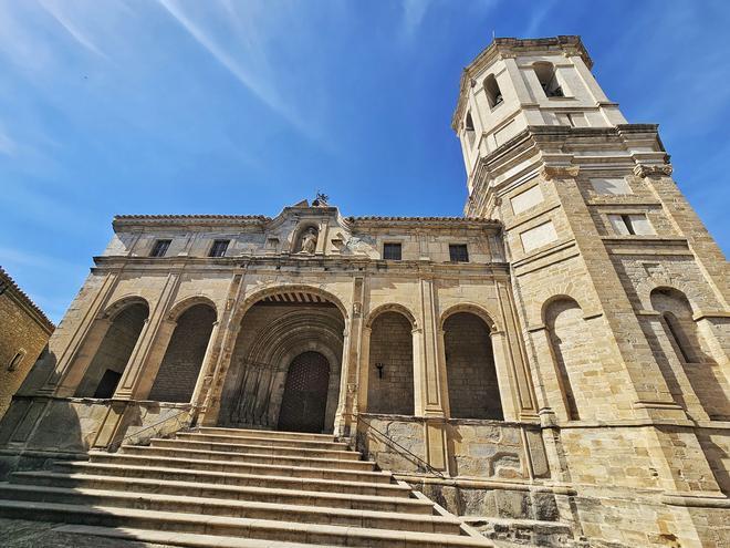 La catedral de Roda de Isábena es la más pequeña de España.