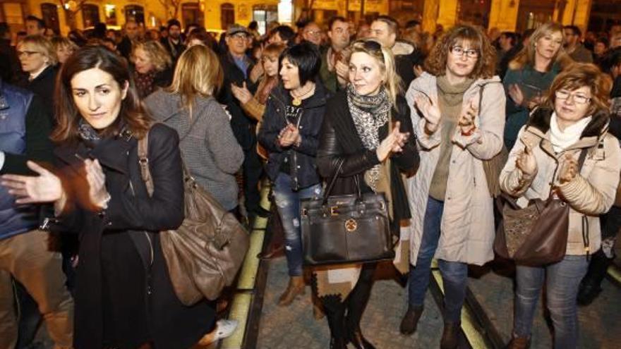 El comercio del centro de Alcoy echa el cierre