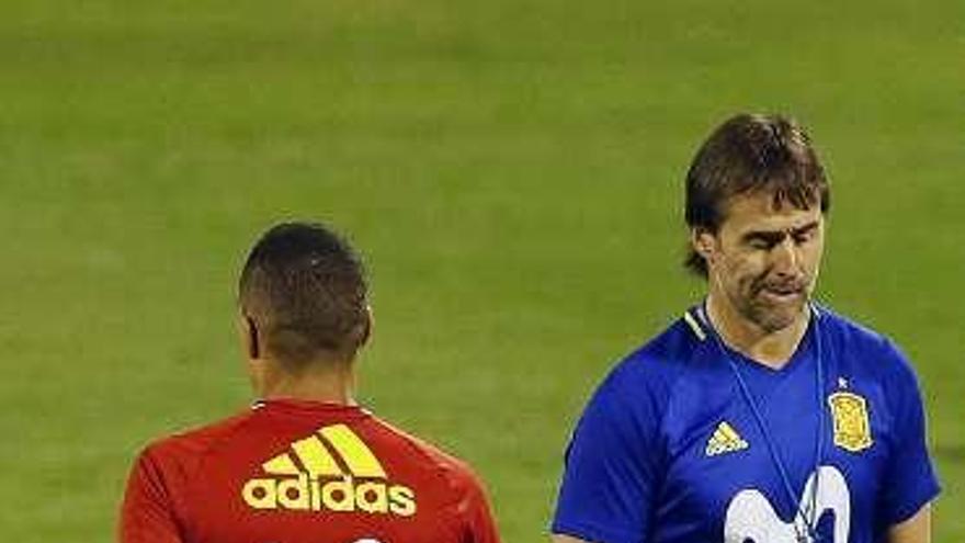 Lopetegui junto a Rodrigo.