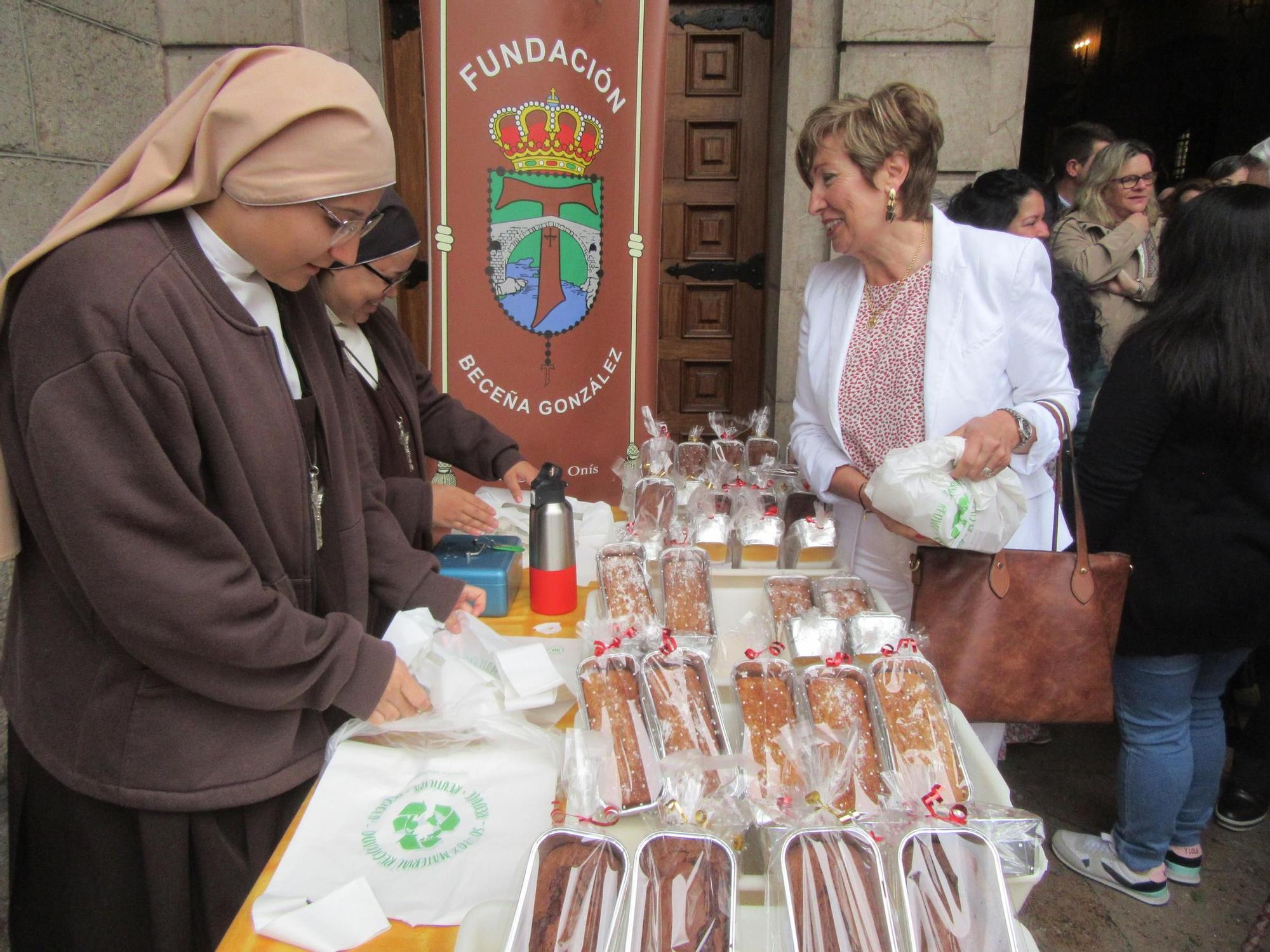 El puesto de venta de las monjas en Cangas de Onís.