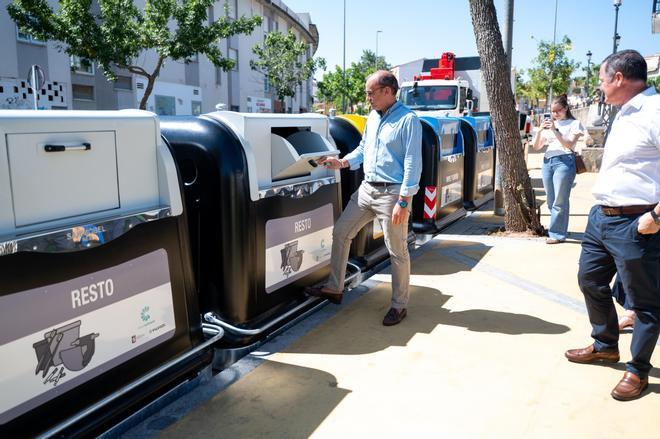 Galería | Cáceres mejora la limpieza con la implantación del nuevo sistema de recogida