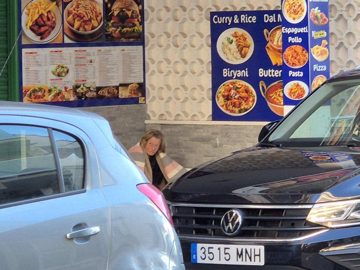 Angelika im vergangenen Dezember an ihrem damaligen Platz, auch in der Nähe vom Balenario 2.