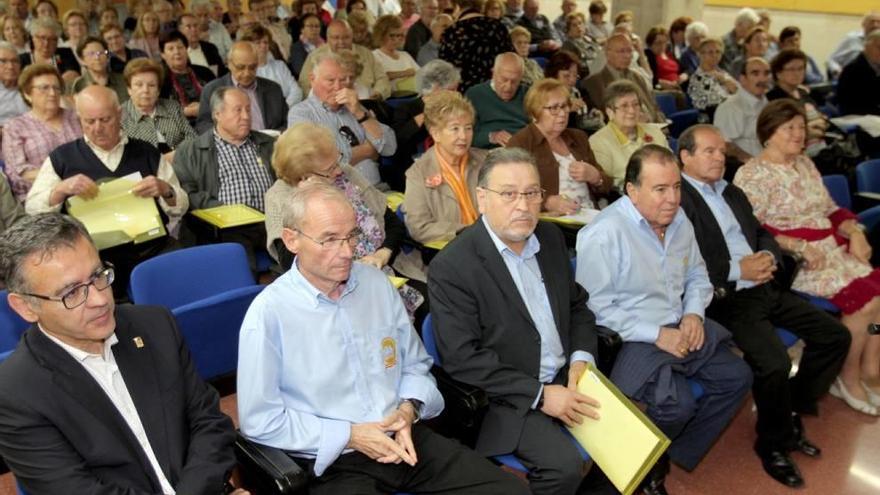 Los recuerdos de la cultura local centran una jornada dedicada a los mayores