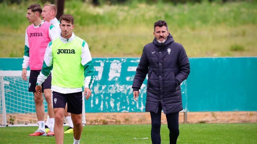 Iván Ania, reforzado antes del duelo con el Zaragoza: 