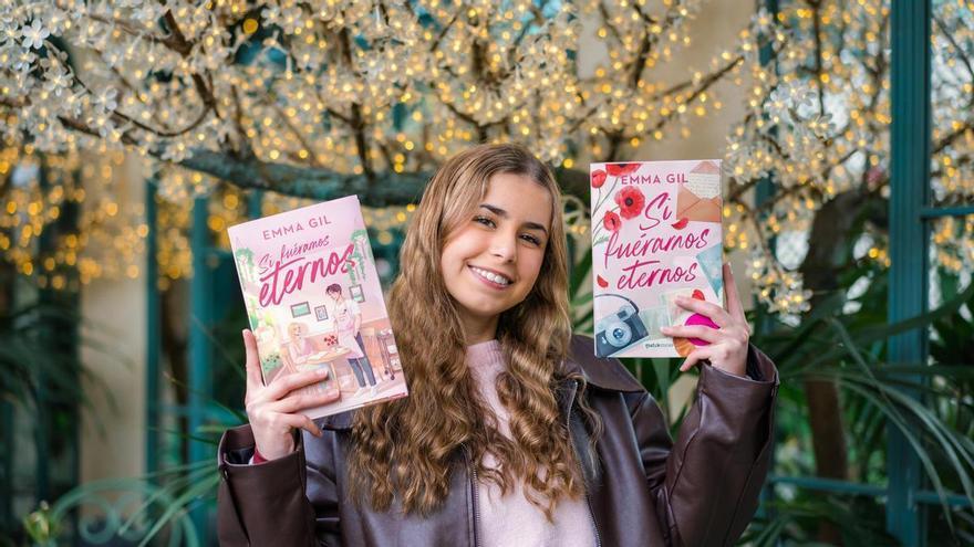 Emma Gil, escritora: 