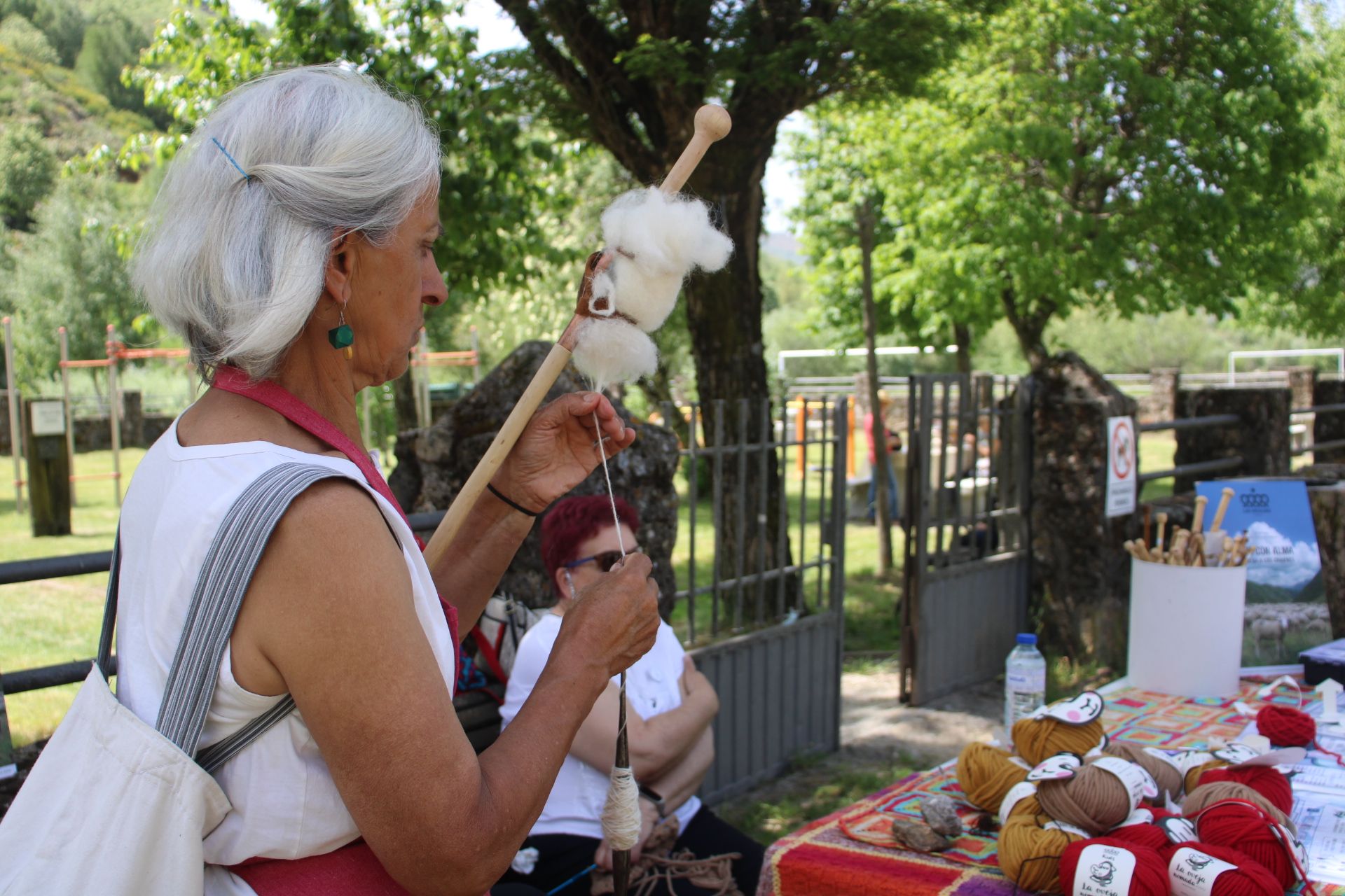Porto "hila" tradiciones en torno a la lana