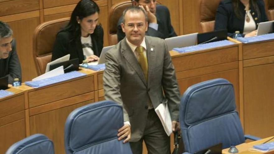 Jesús Vázquez, ayer, en el Parlamento gallego. / tucho valdés