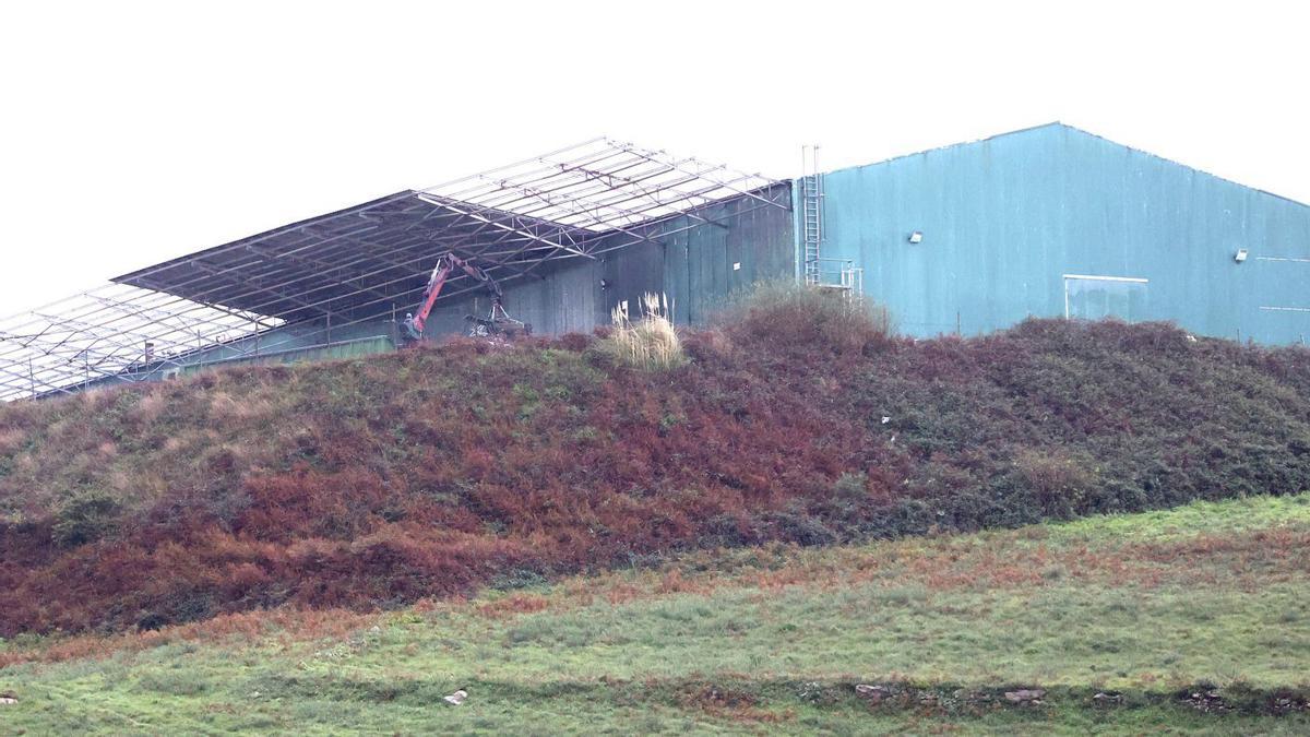 Parte de las instalaciones de la planta de tratamiento de residuos de Nostián. | Iago López