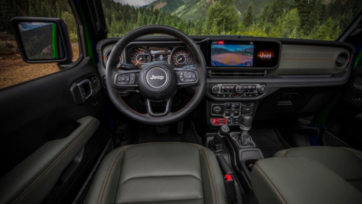 El interior del Jeep JT Mojave