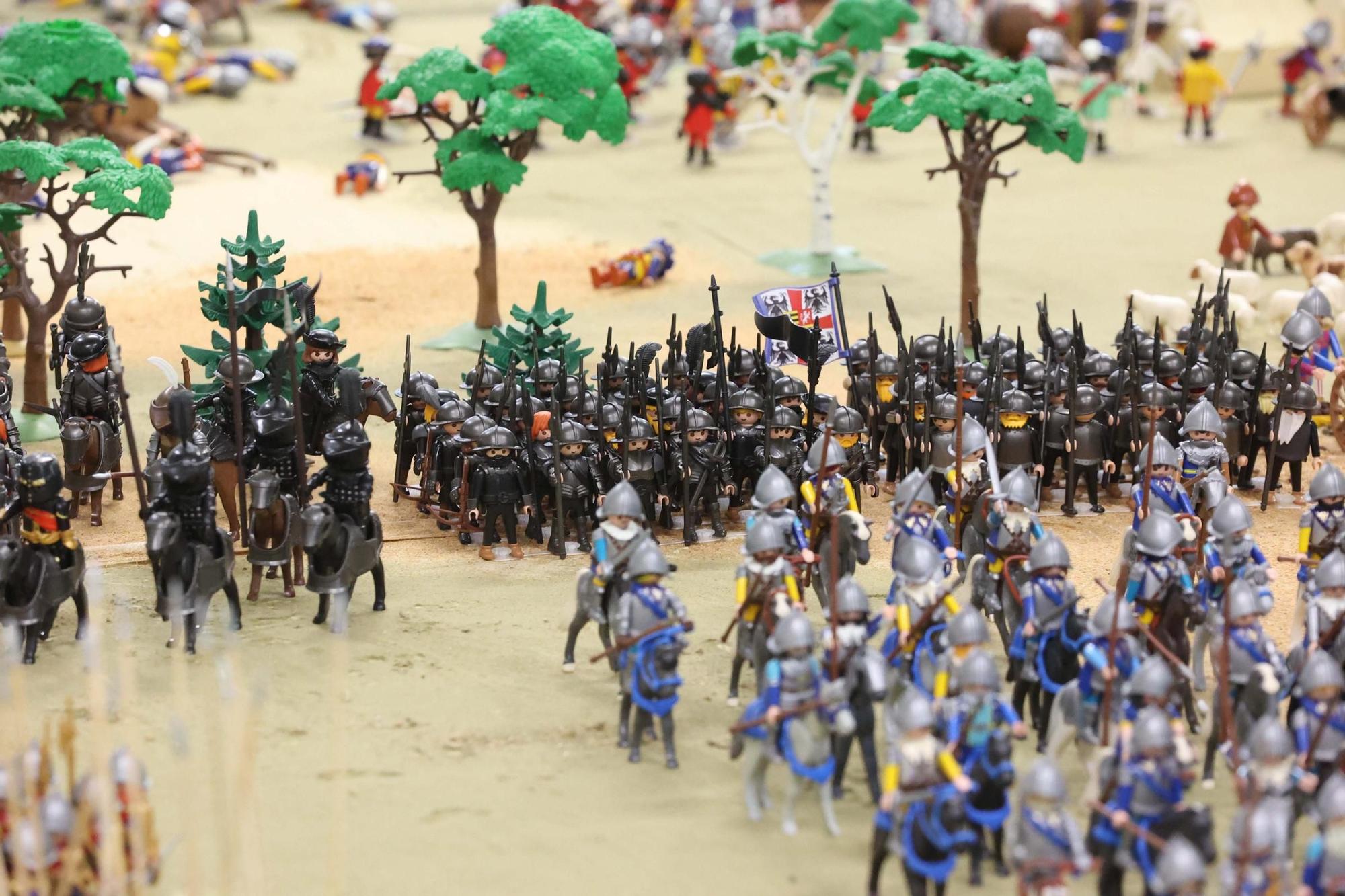 Exposición de clicks de Playmobil en el Museo Militar de A Coruña