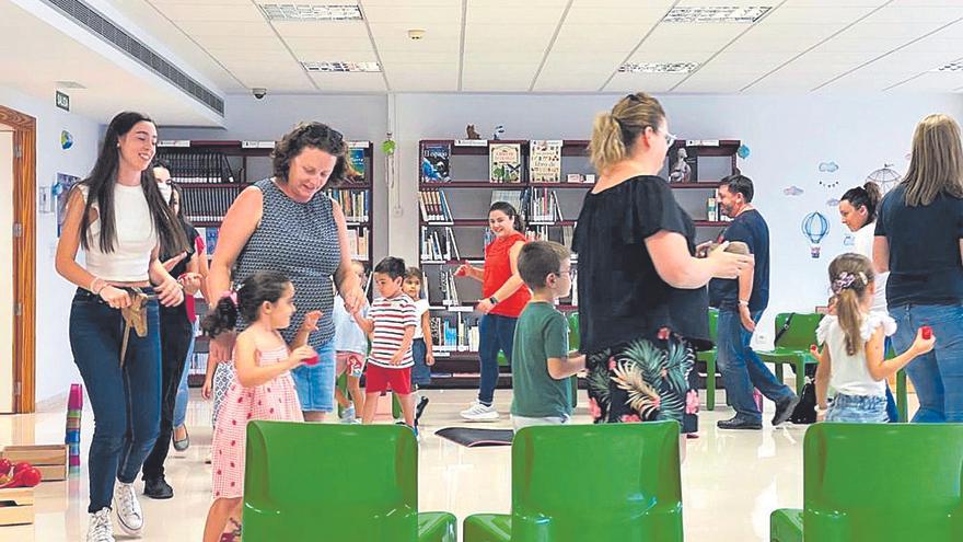 La Biblioteca de Espinardo inculca el hábito de la lectura a niños con ‘Canto’