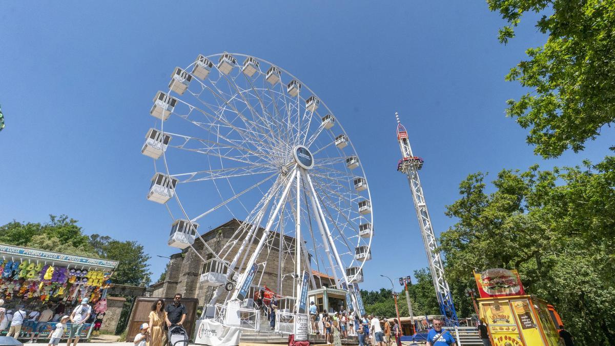 Atracciones en la Alameda durante las fiestas de la Ascensión