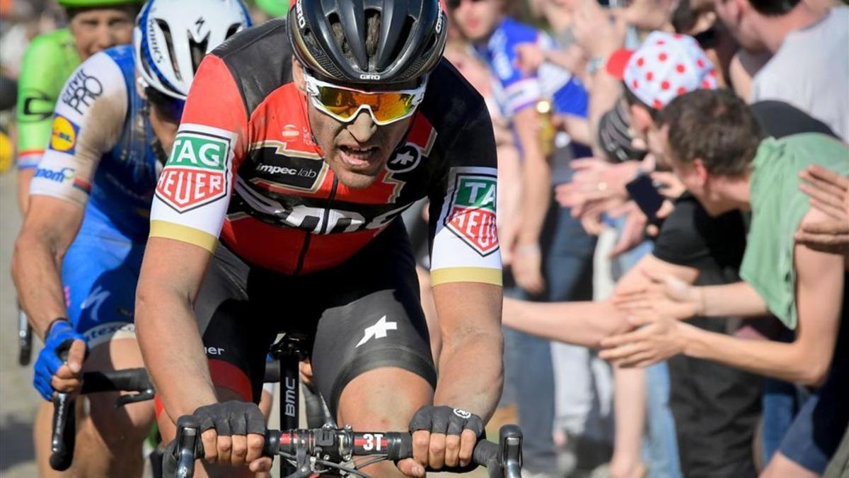 Van Avermaet, ganador de la París Roubaix, es también el número 1 del ranking 2017