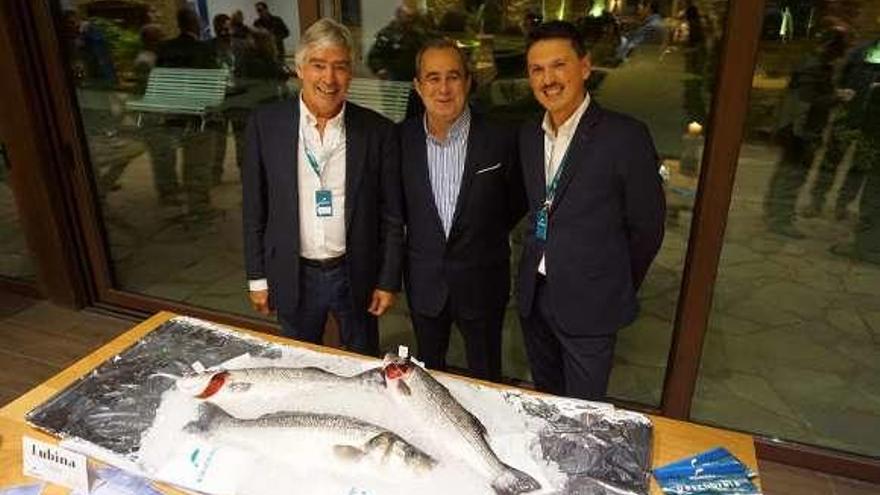 Gustavo Larrazábal, Javier Rubín y Pedro Sánchez.